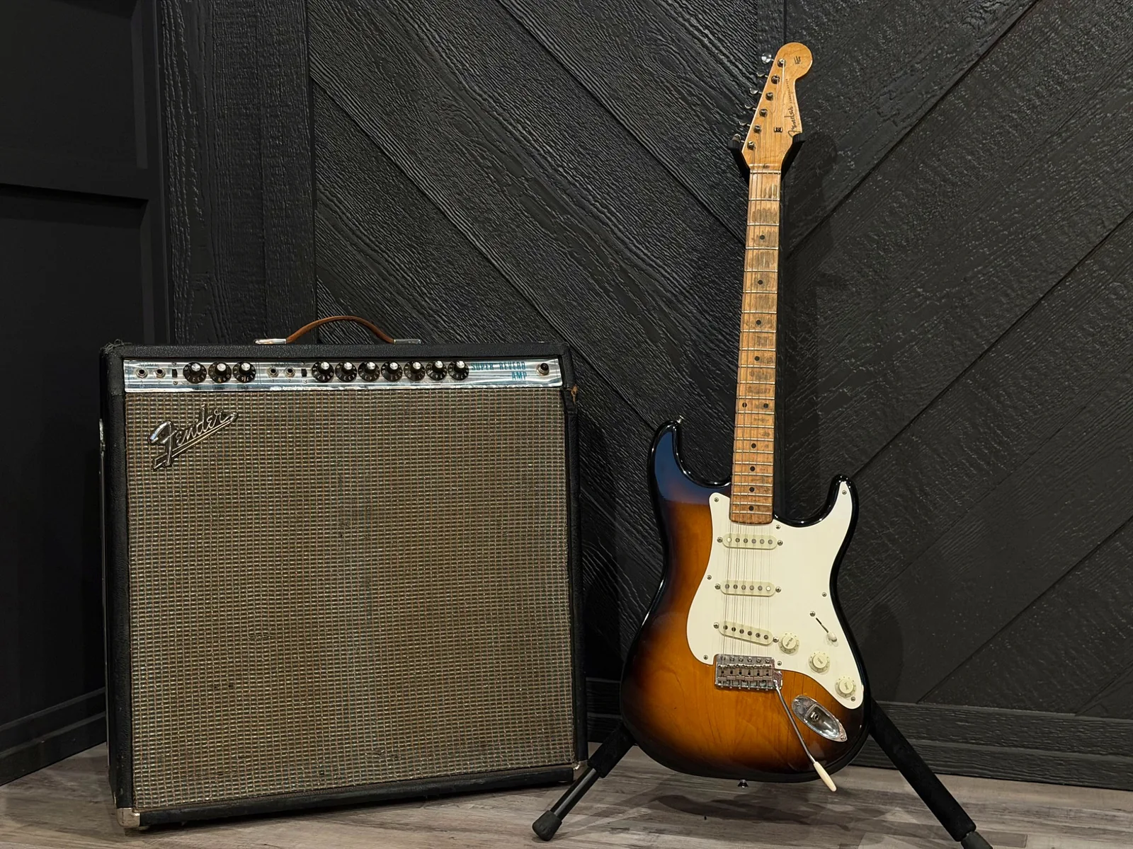 1957 Fender Stratocaster with modified 1970 Fender Super Reverb